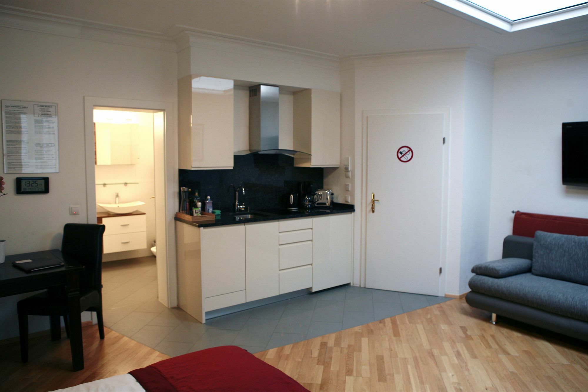 La Scala Apartments Виена Екстериор снимка